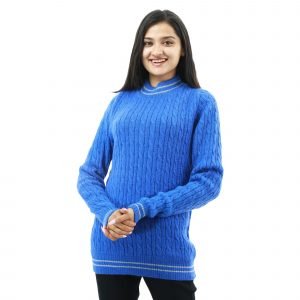 cable round neck sweater made from 100% merino wool